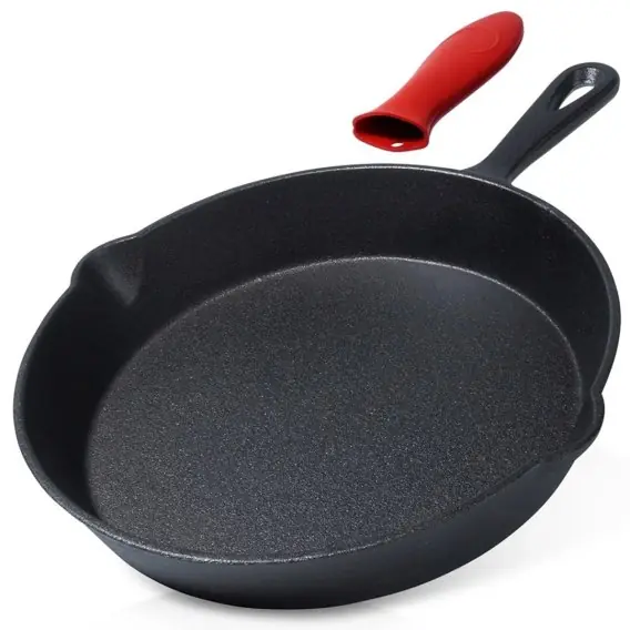 Cena promocyjna Patelnia Żeliwna 25cm Z Silikonową Nakładką Cast Line 199035 Lumarko